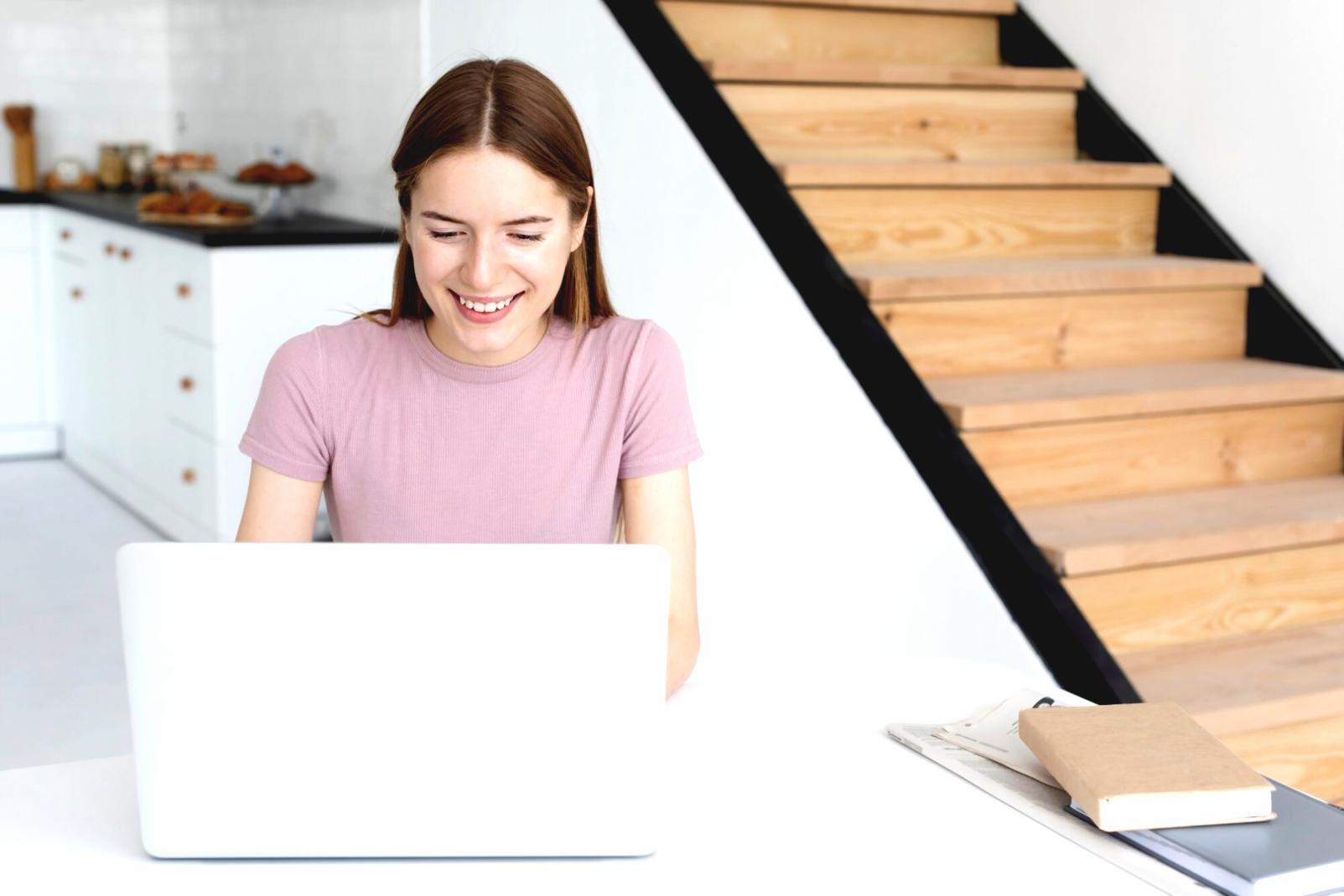 Expertise en documentation financière professionnelle